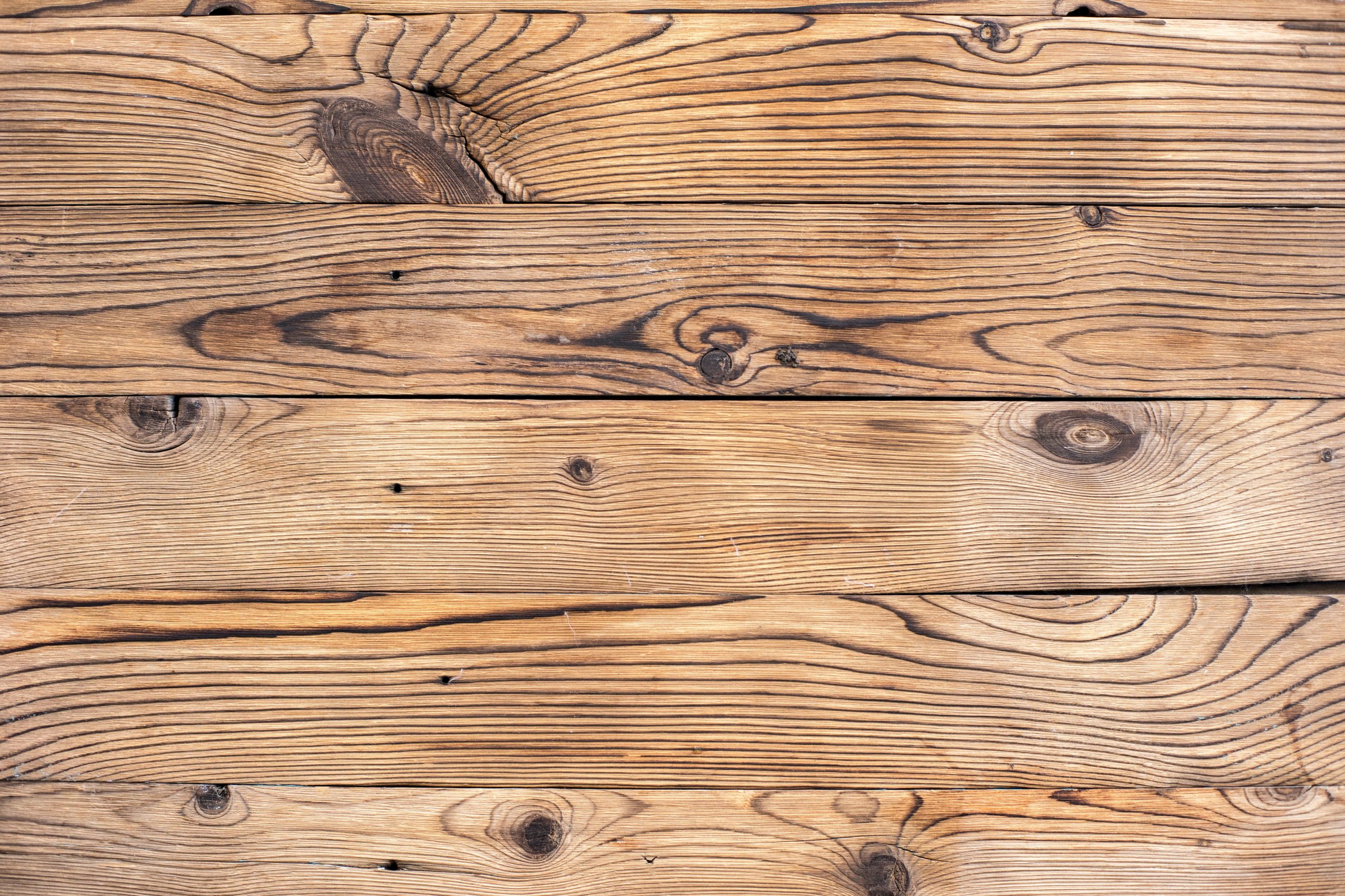 Drewno – znakomity i uniwersalny materiał budowlany